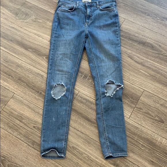 Free People High Rise Busted Knee Skinny Jeans size 30 - Picture 2 of 5